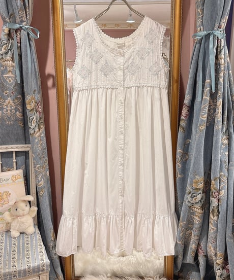 80s vintage flower embroidered no sleeve dress