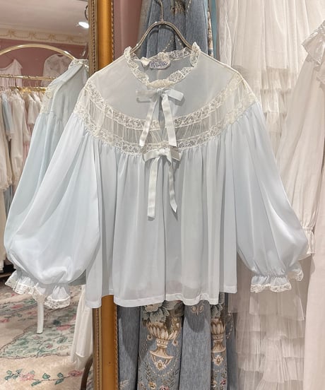 60s vintage puff sleeve lace gown top