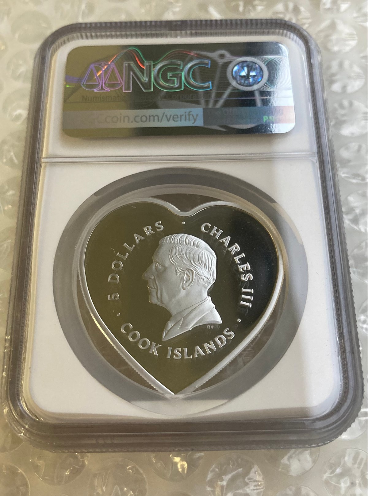2024年クック諸島 ローズ：ブリリアント スワロフスキー入 プルーフ銀貨 NGC鑑定PF70+FR ハート型コイン クック諸島 2026年 ブリリアント・ラブ