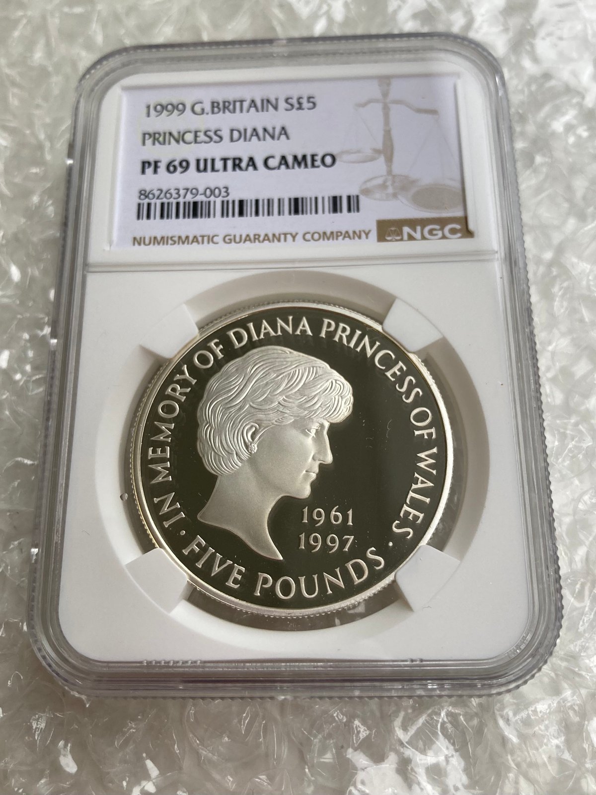 ダイアナ妃 記念硬貨 純銀5ポンド NGC鑑定PF69UC 1999年 イギリス ダイアナ妃追悼祈念 5ポンド銀貨