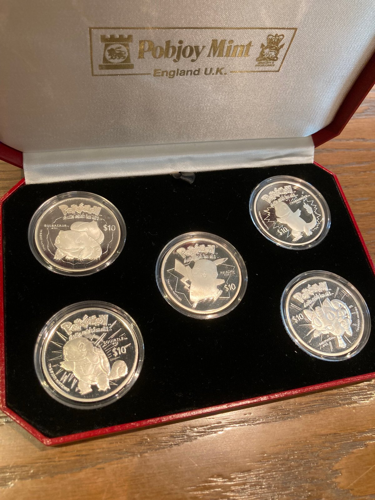 ニウエ 2001年 ポケモン ポケットモンスター 10ドル銀貨セット