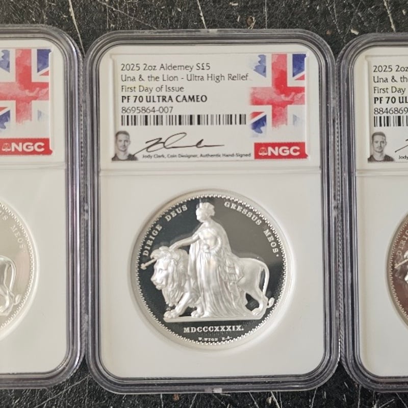 準最高鑑定　NGC-PF69　2010 オルダニー ウィリアム王子 婚約　箱付 2oz・FDI・UHR】 NGC鑑定PF70+発行即日鑑定 ウナとライオン 2025年 イギ