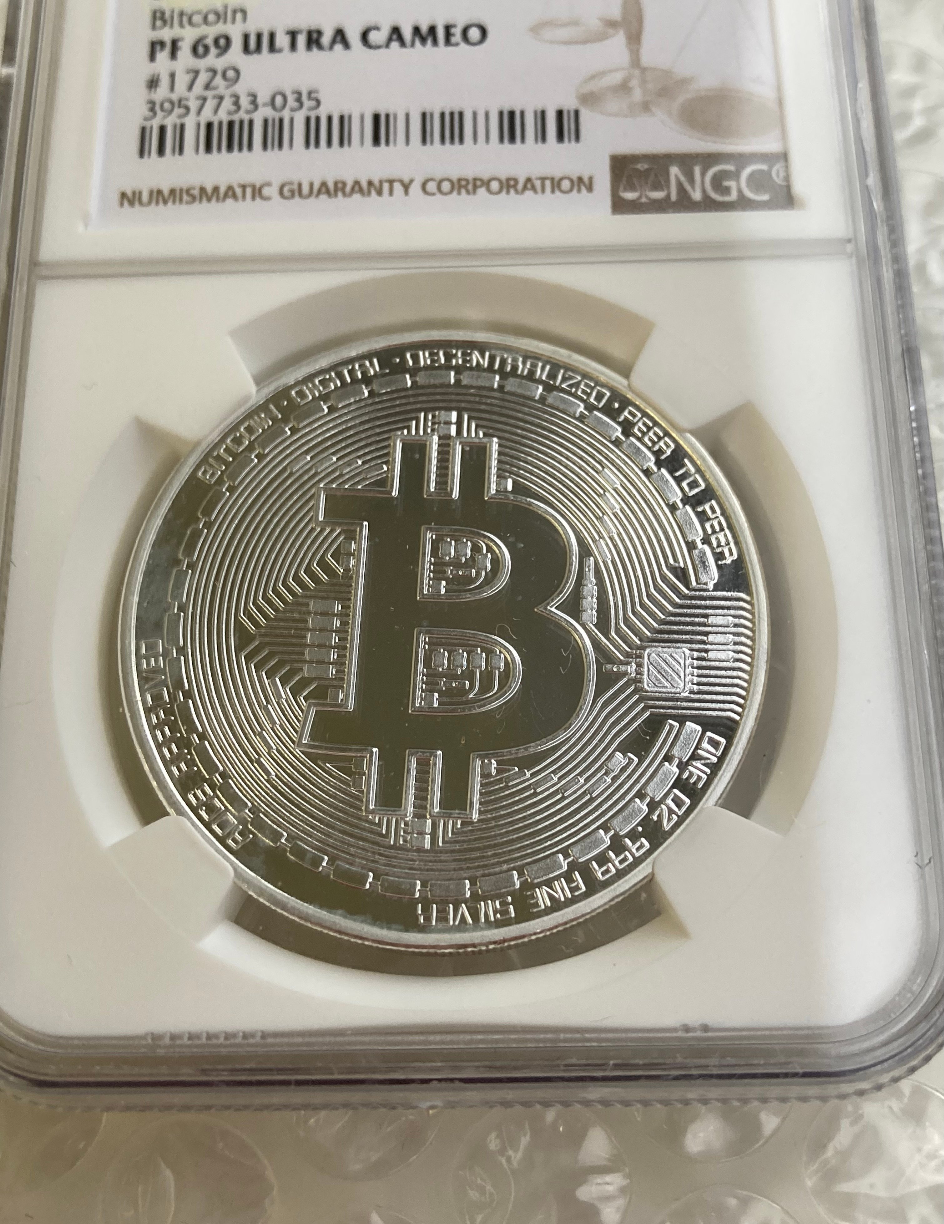 【純銀】ビット　1オンス　チャド共和国 NGC鑑定PF69】 ビットコイン プルーフ版 チャド共和国 CFAフラン 1