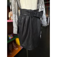 BELT DESIGN LEATHER SKIRT [S-5029]
