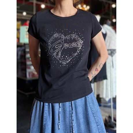 ”GUESS” HEART STONE TEE [S-4178]