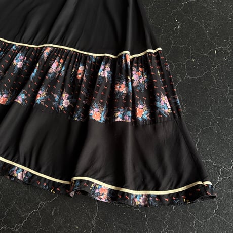 70'S FLOWER TIERED DRESS [S-4806]