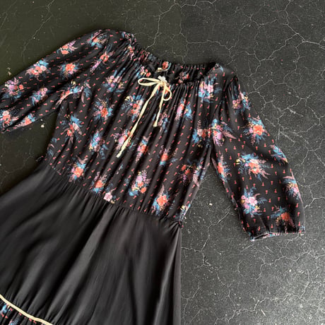 70'S FLOWER TIERED DRESS [S-4806]