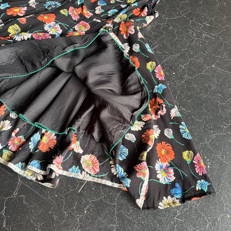 FLOWER DESIGN DRESS [S-4637]
