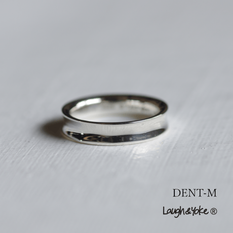 逆甲丸リングDENT-M｜4.1mm幅｜シルバー925｜ 【Laugh＆Yoke】｜Artisan Works
