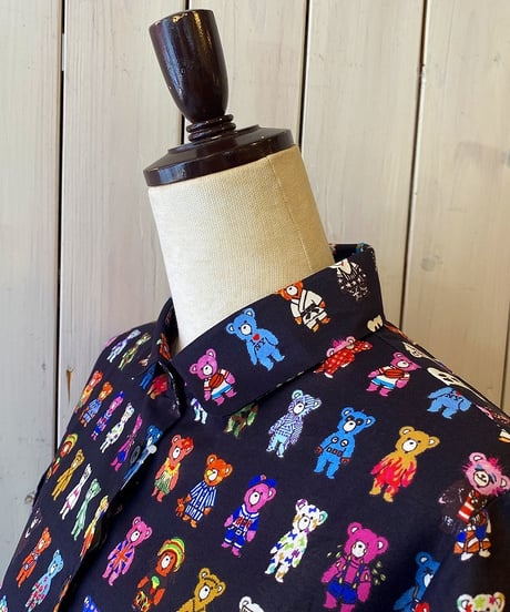 シャツ parkes パークス "クマ”プリント半袖シャツ クロ PH2622523