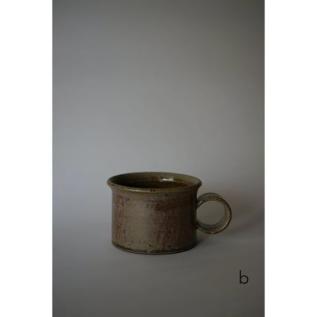 安藤 美和　 コーヒーカップ    2 : olive