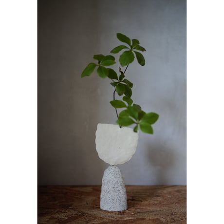 川名 萌子　　　object _ vase