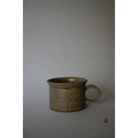 安藤 美和　 コーヒーカップ    2 : olive