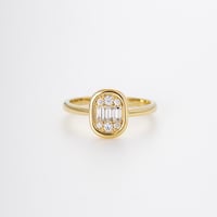 18K Oval Mosaic Diamond Ring