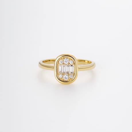 18K Oval Mosaic Diamond Ring