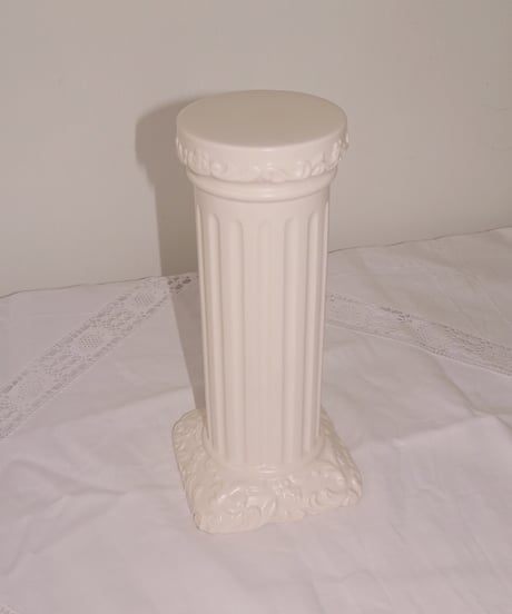 Pillar Sculpture