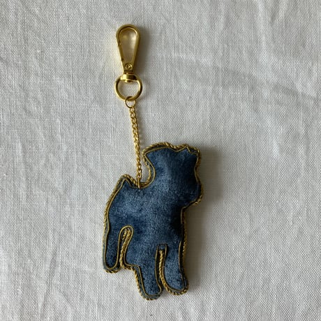 【期間限定：8/16まで】ザリ刺繍バッグチャーム（キーホルダー）　シュナウザー