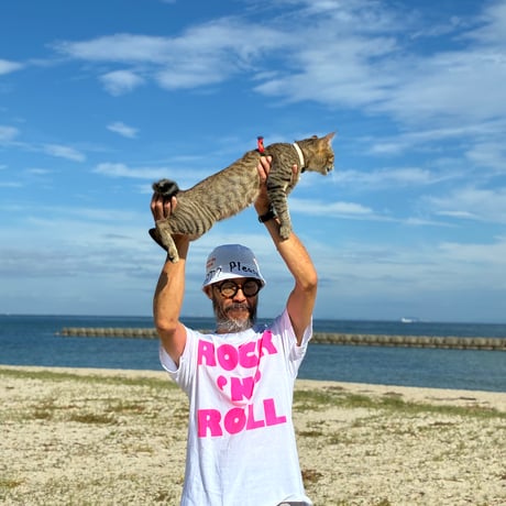 "ROCK 'N' ROLL" T-Shirts  "GENKI" pink