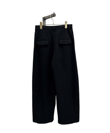【ayane】ニードルパンチバレルレッグパンツ 876803