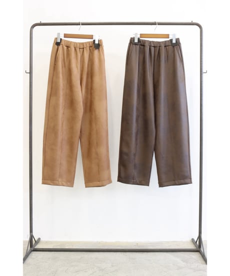 【Lemelange】 ヴィンテージレザー調バレルパンツ 8711501