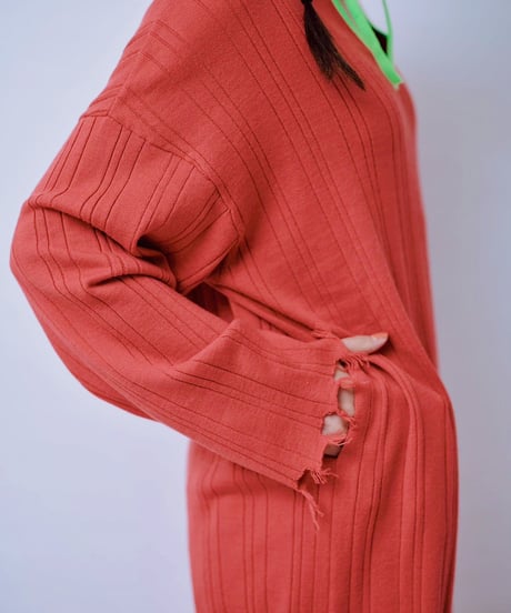 【HCAE】  DAMAGED  KNIT DRESS   E26A0043