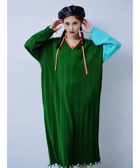 【HCAE】  DAMAGED  KNIT DRESS   E26A0043