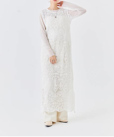TORAZZO DONNA │  立体コード刺繍レースワンピース