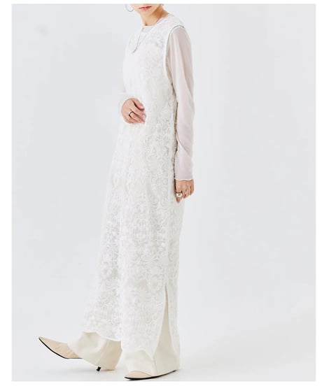 TORAZZO DONNA │  立体コード刺繍レースワンピース