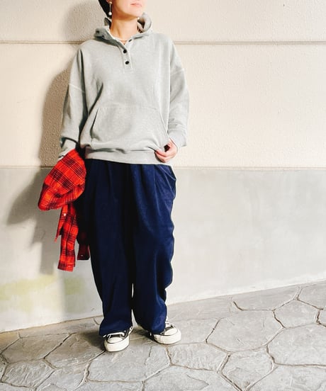 NATURAL LAUNDRY│セントラル裏毛フードプルオーバー