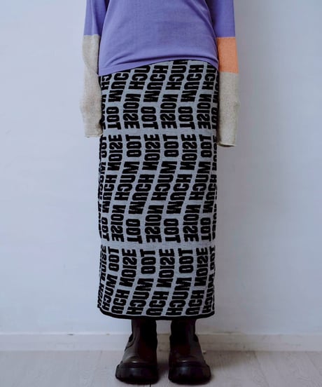 【HCAE】  REVERSIBLE LOGO JACQUARD SKIRT   E26A0039