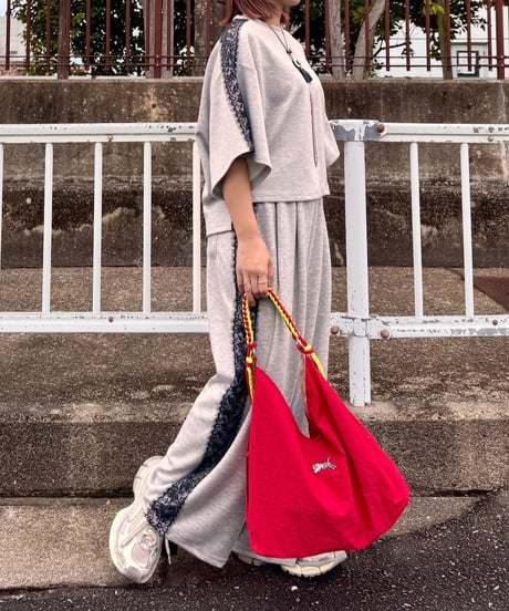TRANOI.｜TORAコードハンドルショルダーバッグ