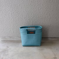 【プラスチック】 TSUKIJI カットアウトハンドルバッグ シャンプーブルー
