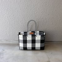 【プラスチック】 TSUKIJI M34ブロックチェックトート  ホワイトxブラック
