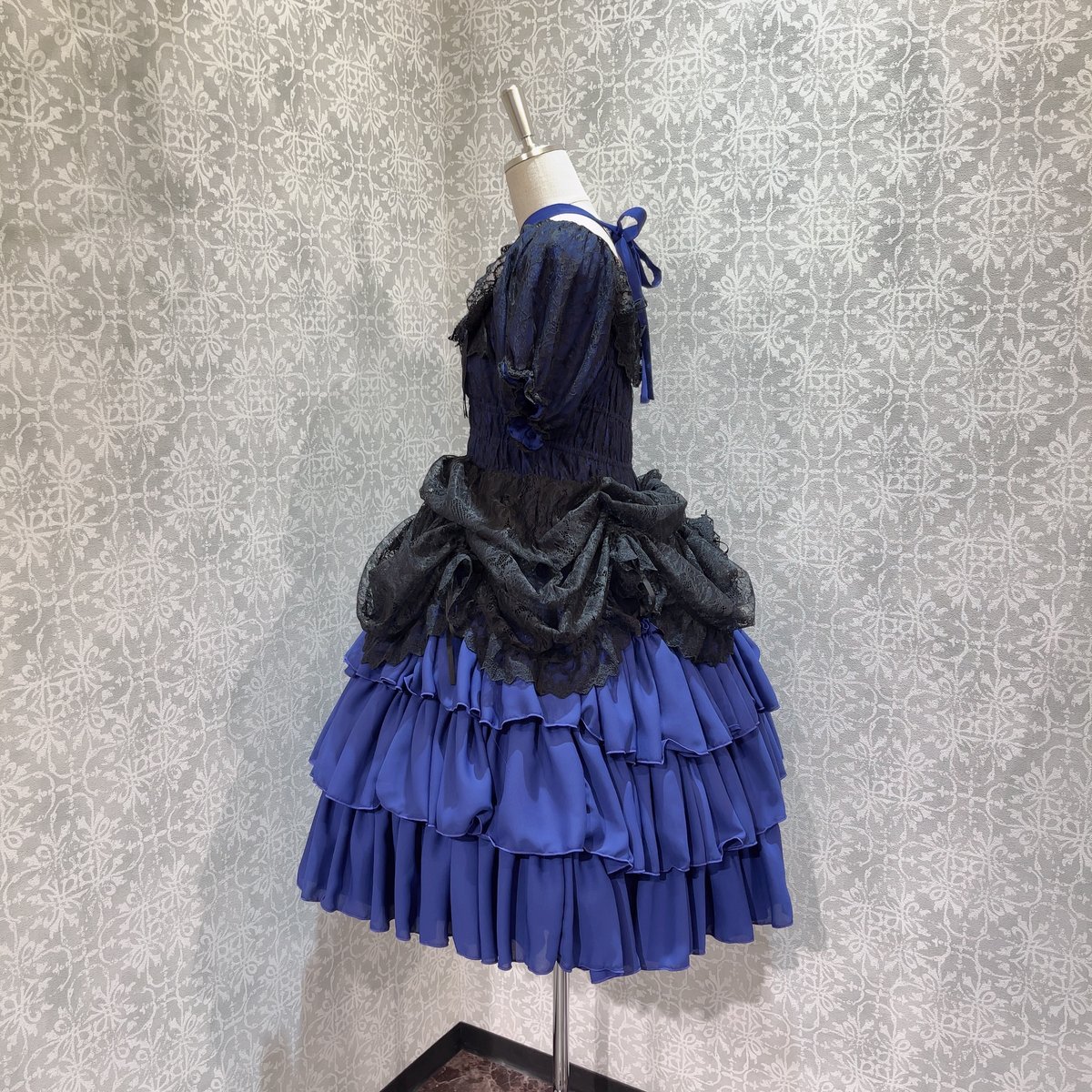 ATELIER-PIERROT/Vallée lys】Mellow Melody Dress