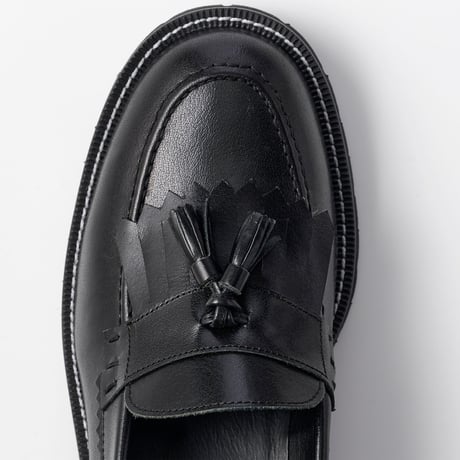 BLOHM for UNTRACE “Tassel Loafer” (BLACK)
