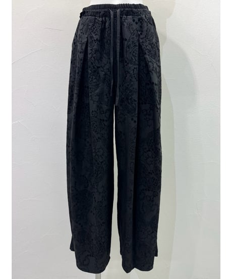 フロッキーペイズリーワイド　710583　/ CYAN tokyo