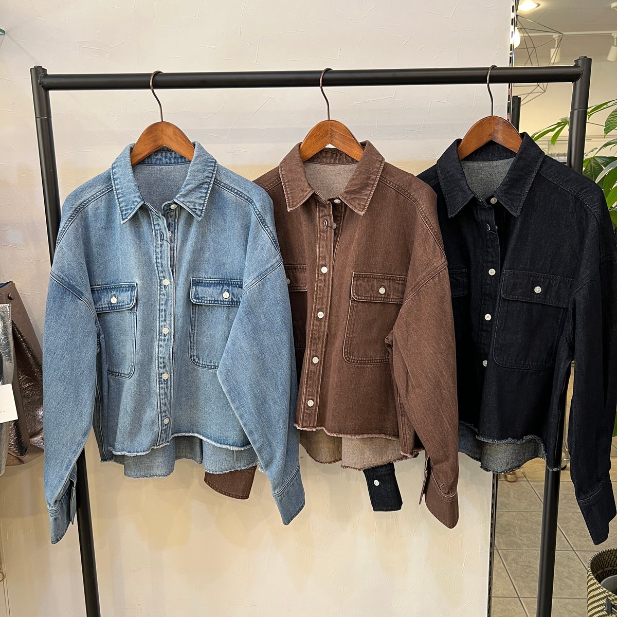コンパクトデニムジャケット652-85577 / CLOCHE | CALENDRIER o
