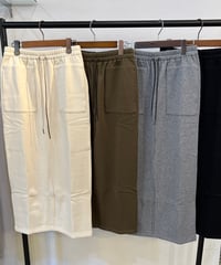 裏起毛アイラインシルエットスカート　652-86550　/ CLOCHE