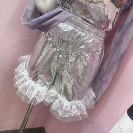 メタリックフリルショートパンツ