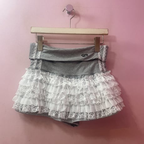 フリルレースショートパンツ