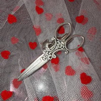 antique scissors ヘアクリップ