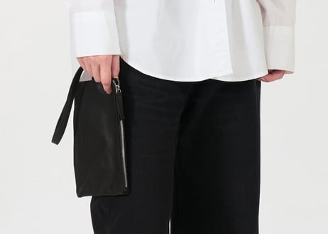 STRAP LEATHER POUCH