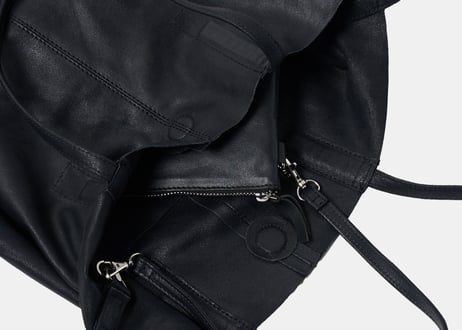 STRAP LEATHER POUCH