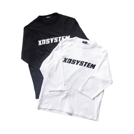 XOSYSTEM｜XO SQ LOGO RAGLAN TEE -Relax fit-