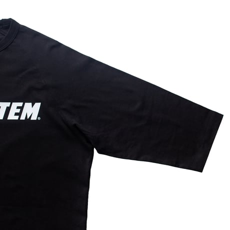 XOSYSTEM｜XO SQ LOGO RAGLAN TEE -Relax fit-