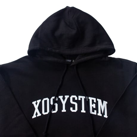 XOSYSTEM｜XO COLLEGE ARCH LOGO 8.8oz SWEAT PARKA