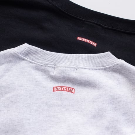 XOSYSTEM｜XO COLLEGE ARCH LOGO S/S SWEAT SHIRT