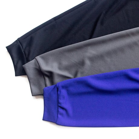 XOSYSTEM｜XO COLLEGE ARCH LOGO DRY L/S TEE