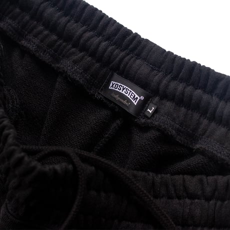 XOSYSTEM｜XO COLLEGE ARCH LOGO 8.8oz SWEAT PANTS