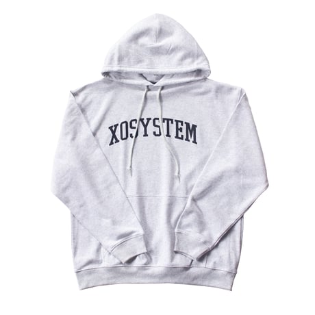 XOSYSTEM｜XO COLLEGE ARCH LOGO 8.8oz SWEAT PARKA